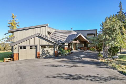 Tiny photo for 66279 Gerking Market Road, Bend, OR 97703 (MLS # 220219361)