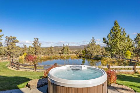 Tiny photo for 66279 Gerking Market Road, Bend, OR 97703 (MLS # 220219361)
