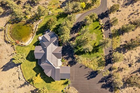 Tiny photo for 66279 Gerking Market Road, Bend, OR 97703 (MLS # 220219361)