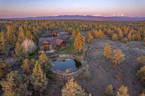 Photo of 66279 Gerking Market Road, Bend, OR 97703 (MLS # 220219361)