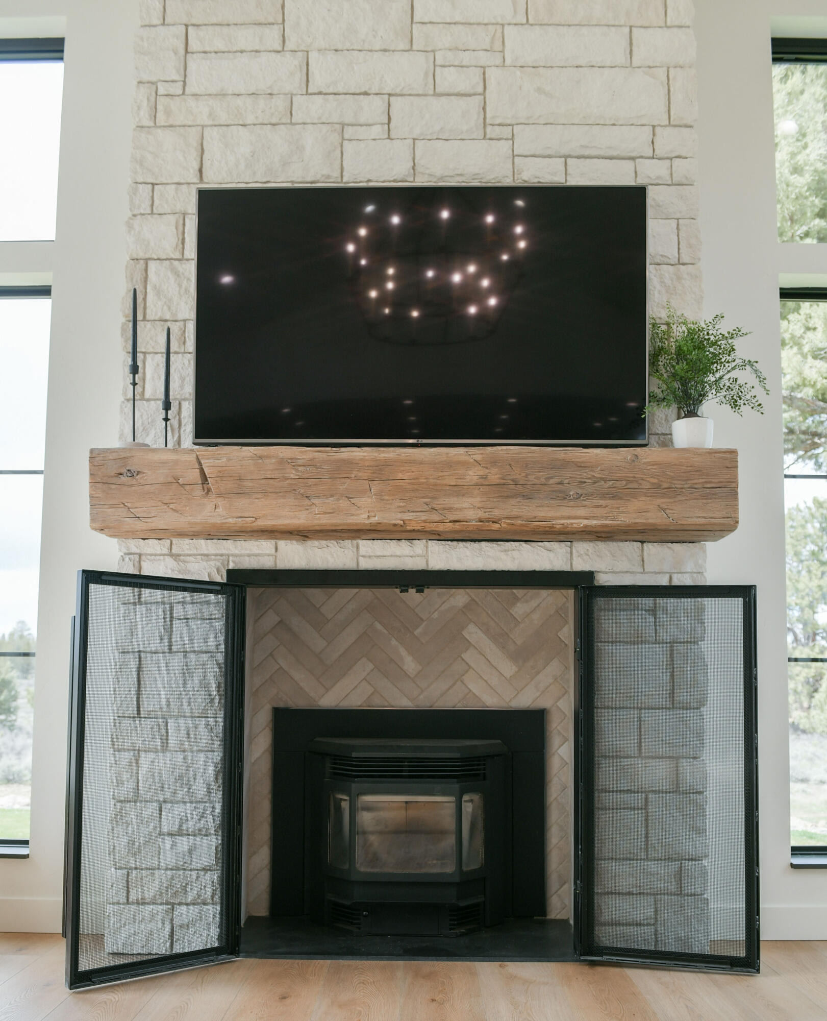 Squaw Creek Canyon - Residential