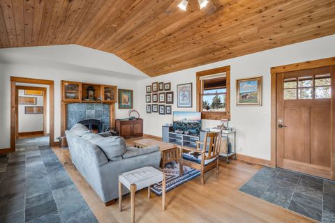 Tiny photo for 25271 Alfalfa Market Road, Bend, OR 97701 (MLS # 220216882)