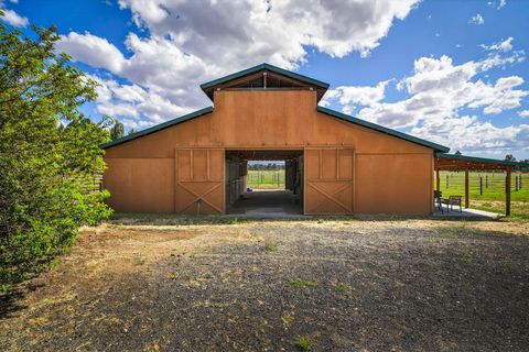 Tiny photo for 25271 Alfalfa Market Road, Bend, OR 97701 (MLS # 220216882)