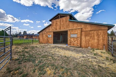 Tiny photo for 25271 Alfalfa Market Road, Bend, OR 97701 (MLS # 220216882)
