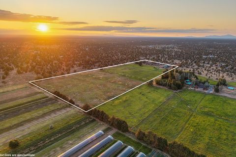 Tiny photo for 25271 Alfalfa Market Road, Bend, OR 97701 (MLS # 220216882)