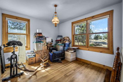 Tiny photo for 25271 Alfalfa Market Road, Bend, OR 97701 (MLS # 220216882)