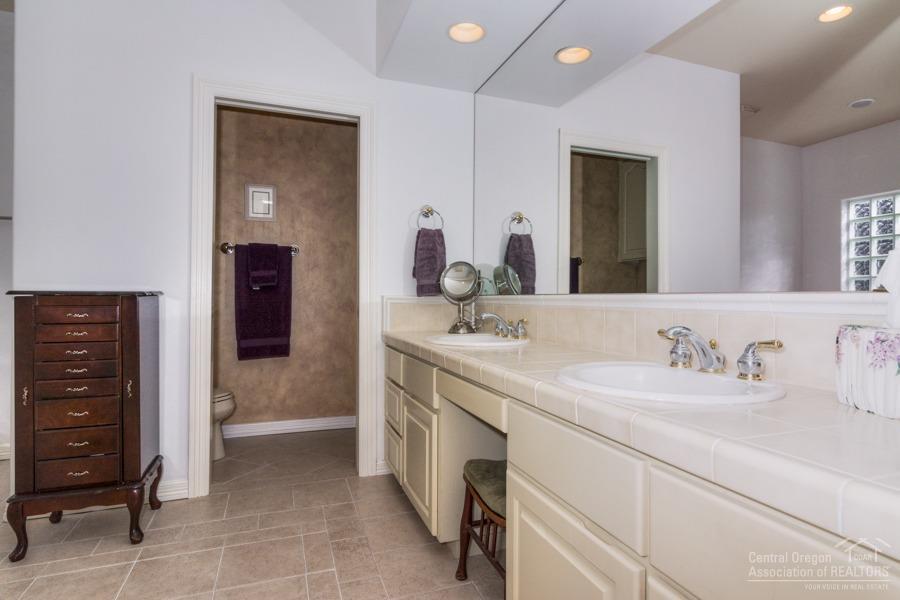 Awbrey Butte - Residential