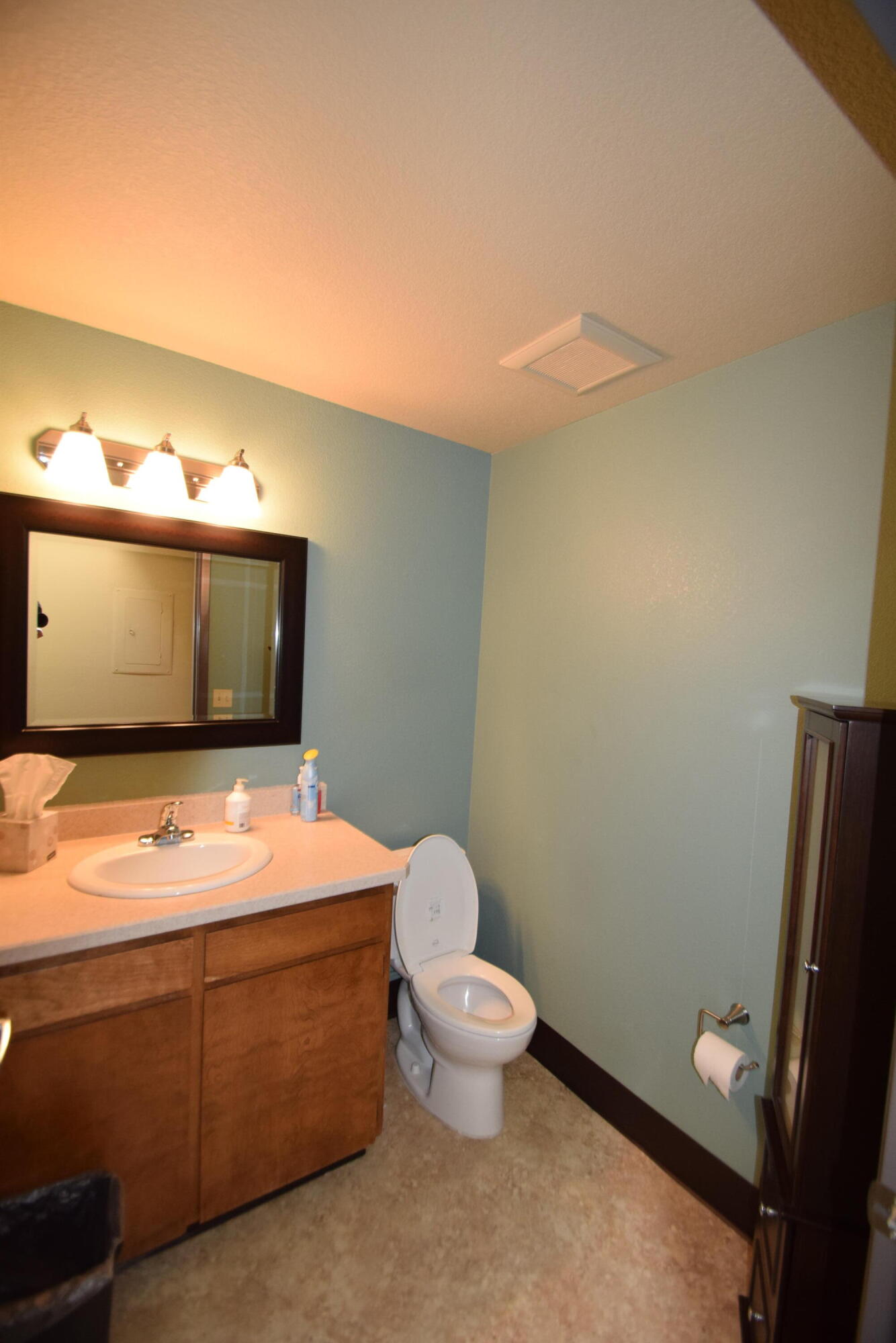 Eastside Bus+Ind Pk - Commercial Sale