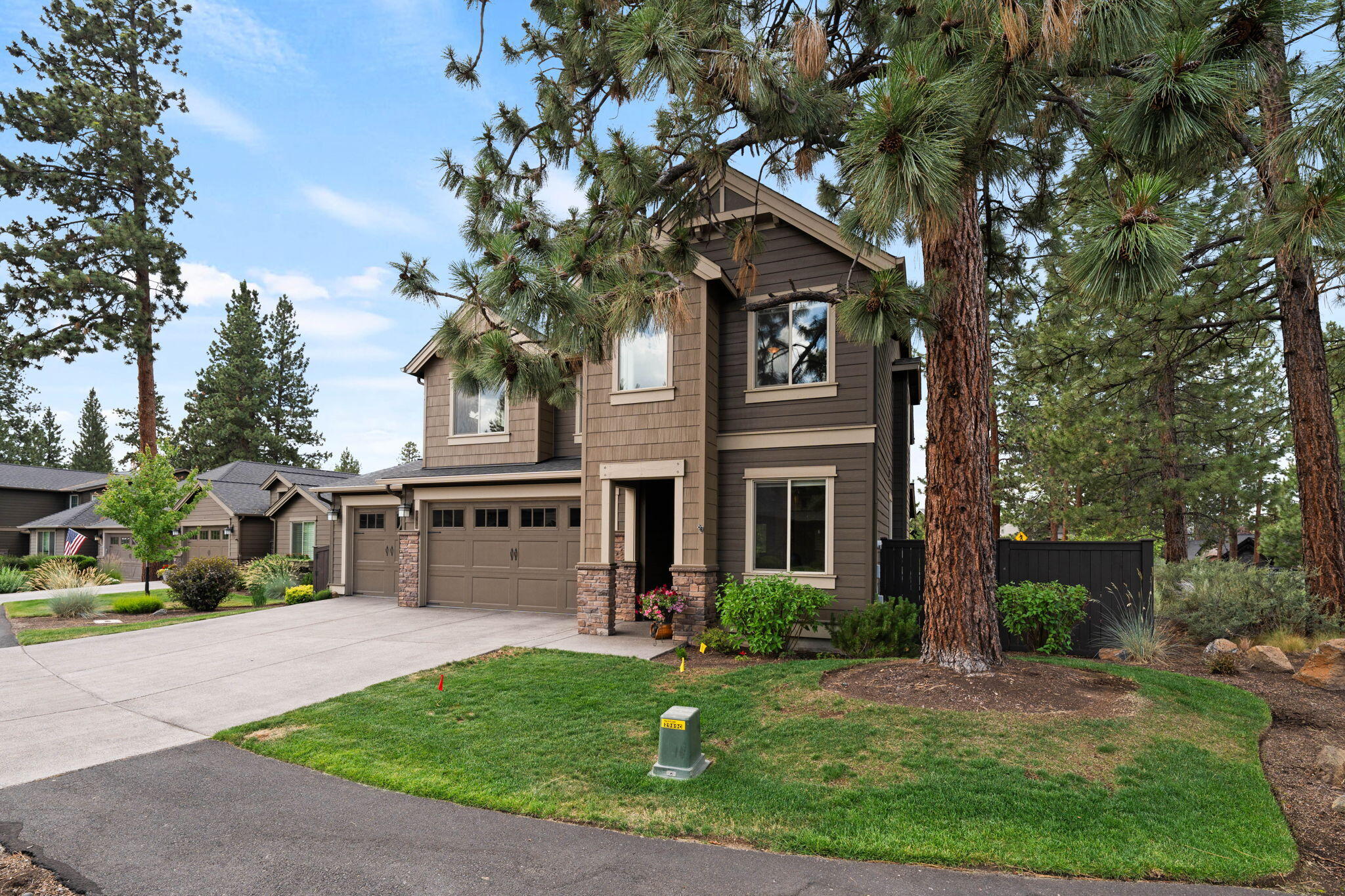 60224 Rolled Rock Way