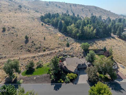 Tiny photo for 335 Mountain View Boulevard, Klamath Falls, OR 97601 (MLS # 220226846)
