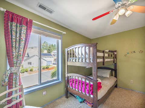 Tiny photo for 335 Mountain View Boulevard, Klamath Falls, OR 97601 (MLS # 220226846)