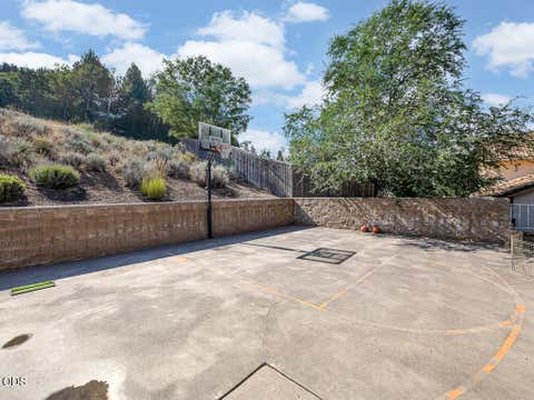 Tiny photo for 335 Mountain View Boulevard, Klamath Falls, OR 97601 (MLS # 220226846)