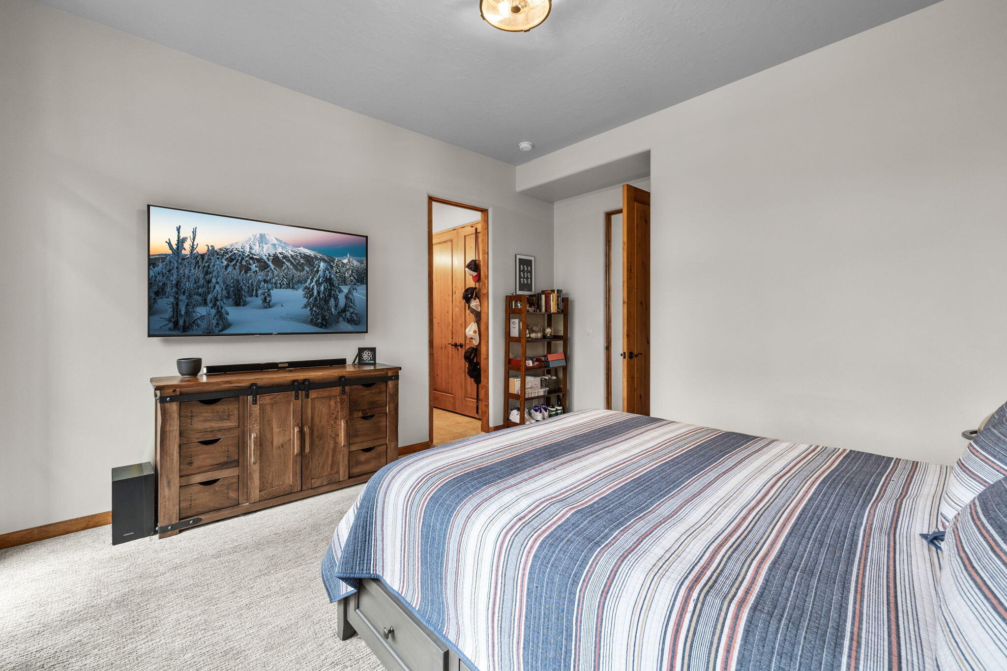 Broken Top - Residential