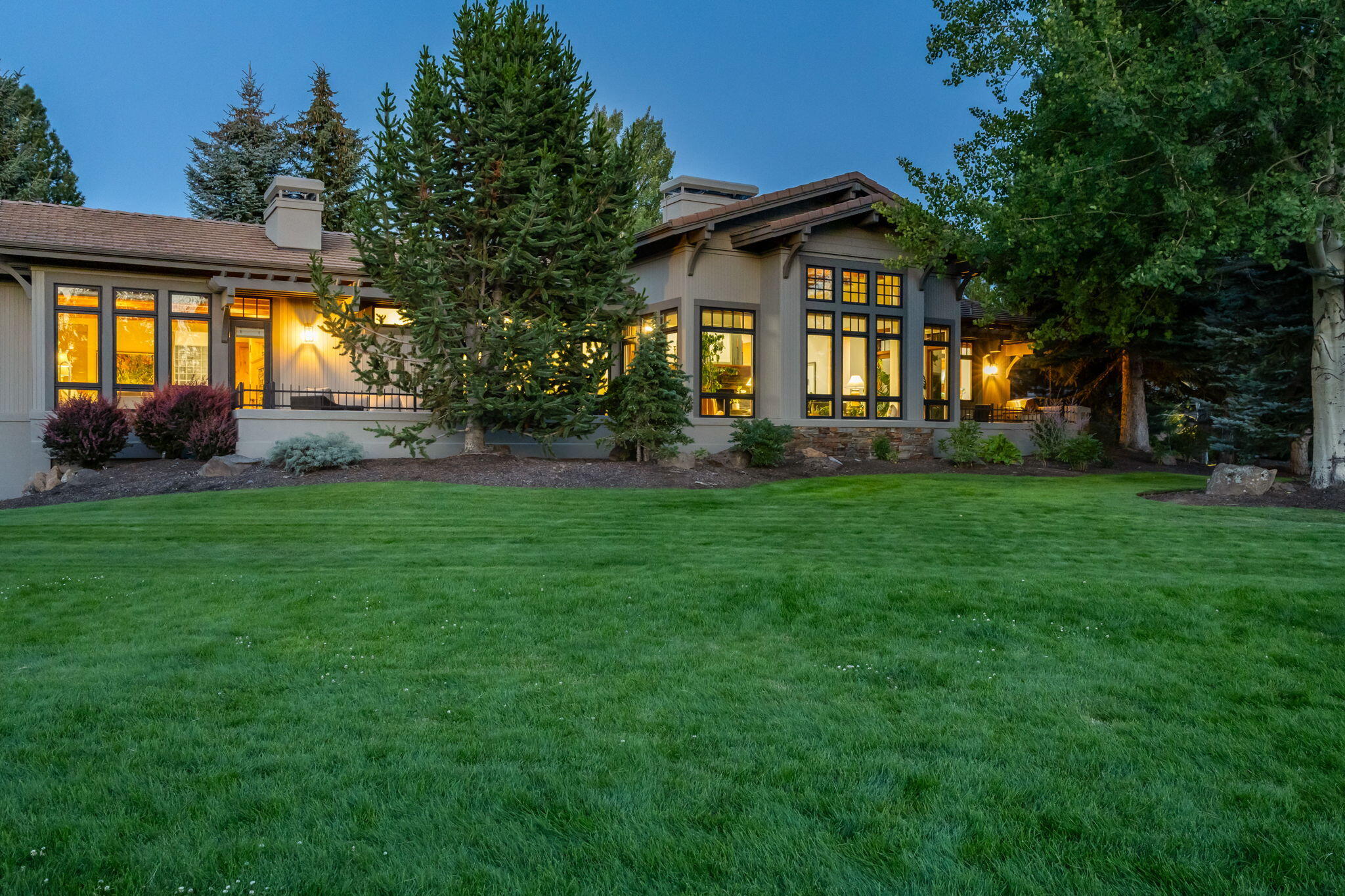 Broken Top - Residential