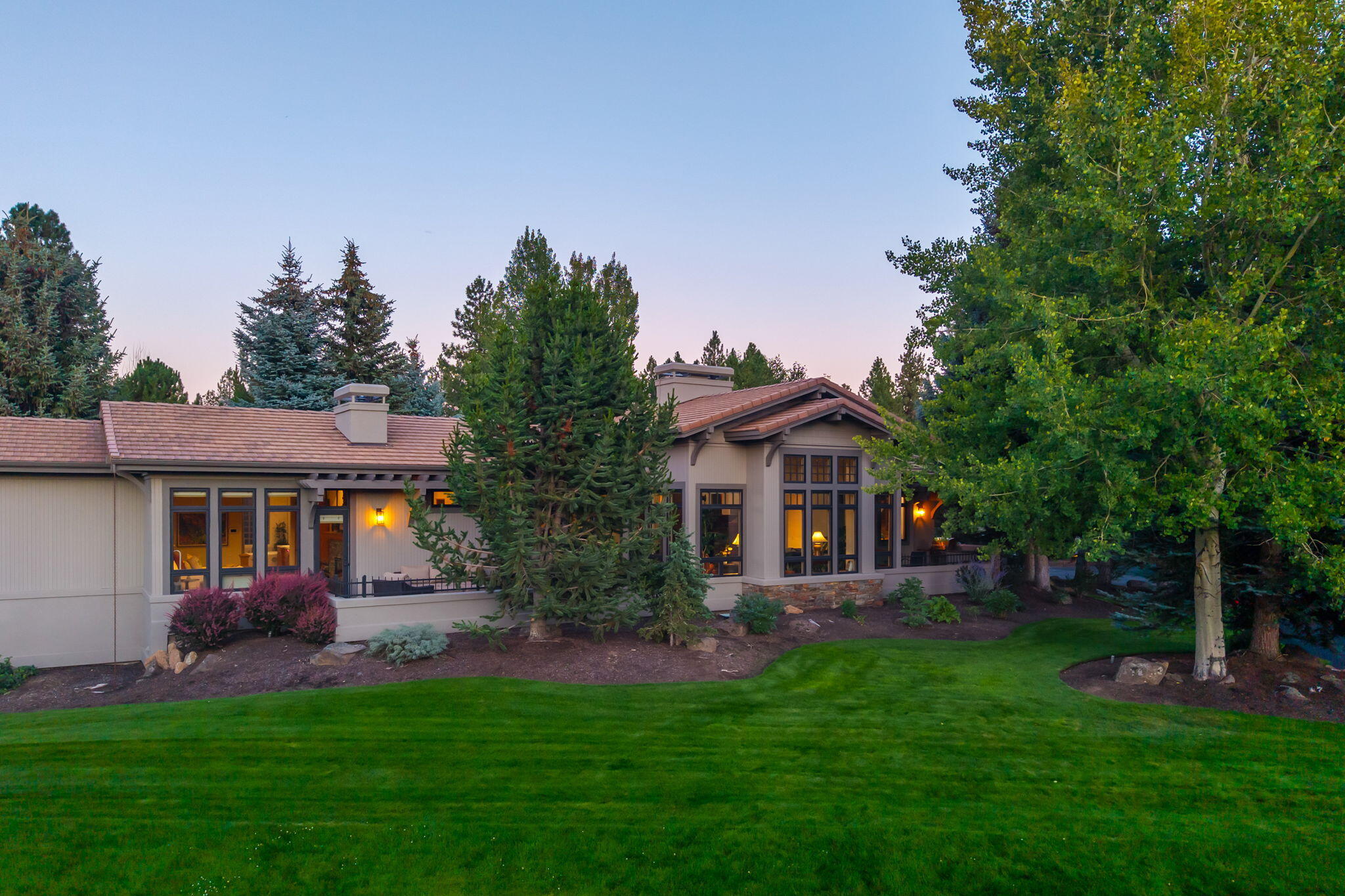 Broken Top - Residential