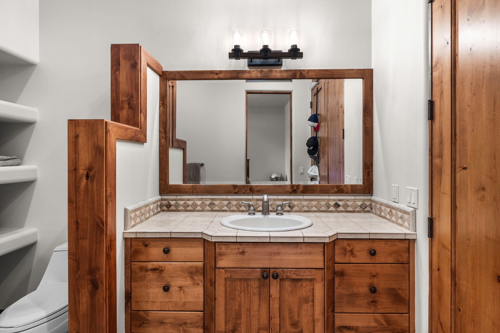 Broken Top - Residential