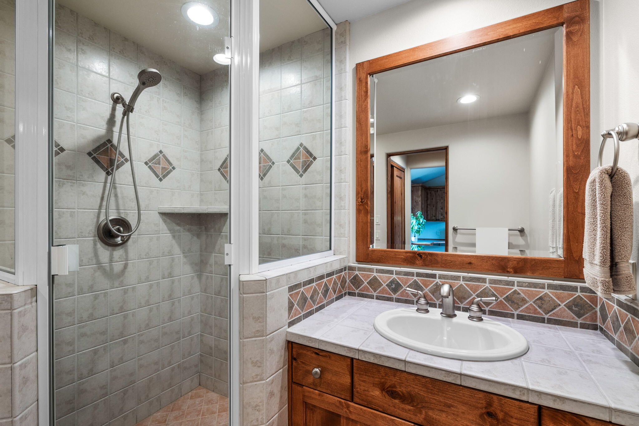 Broken Top - Residential