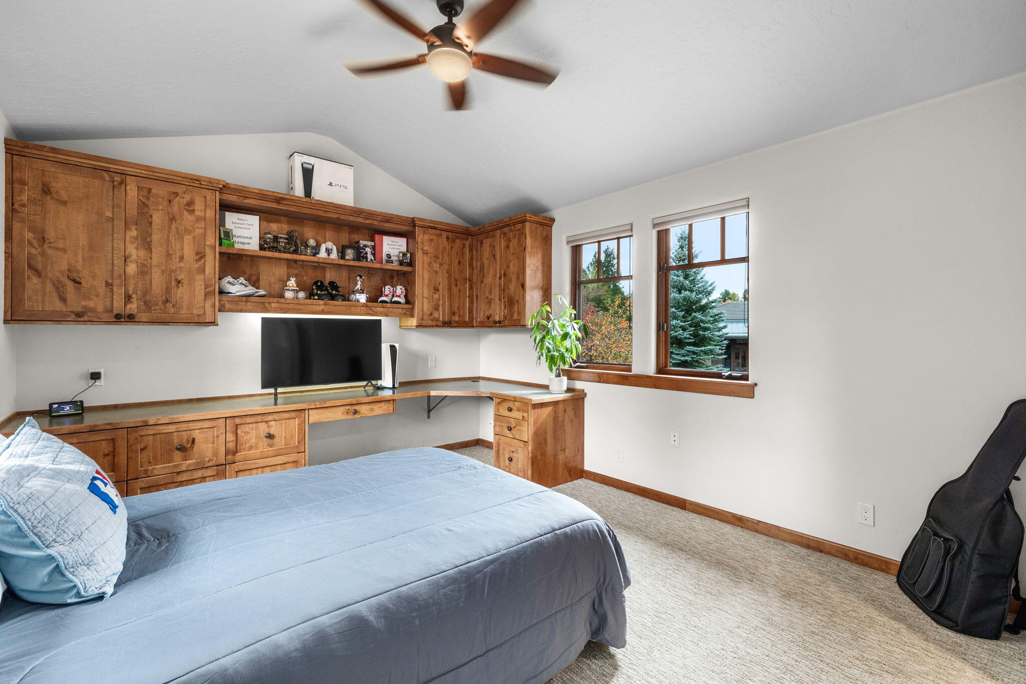 Broken Top - Residential