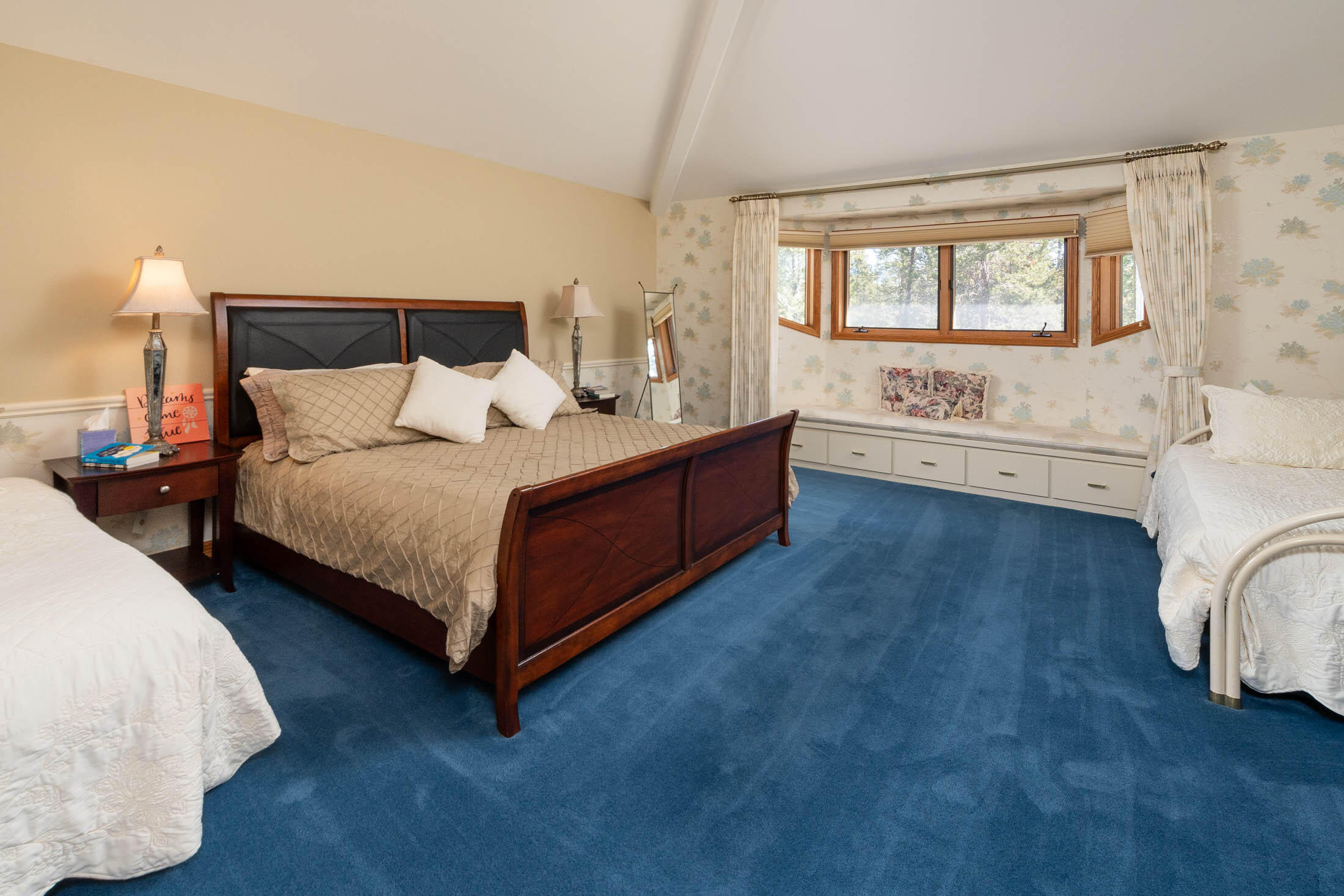 Fairway Point Villag - Residential