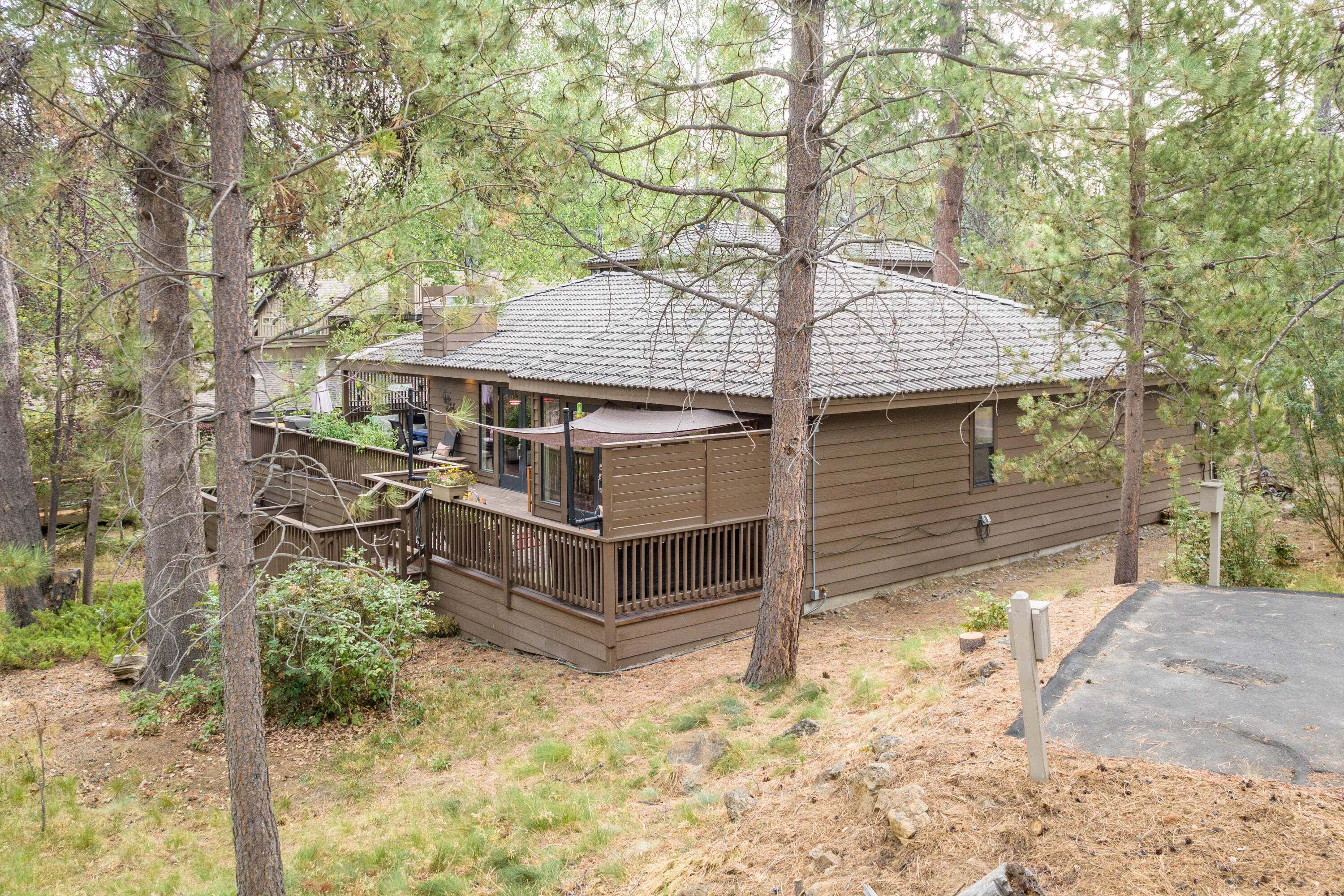 Fairway Crest Village - Residential