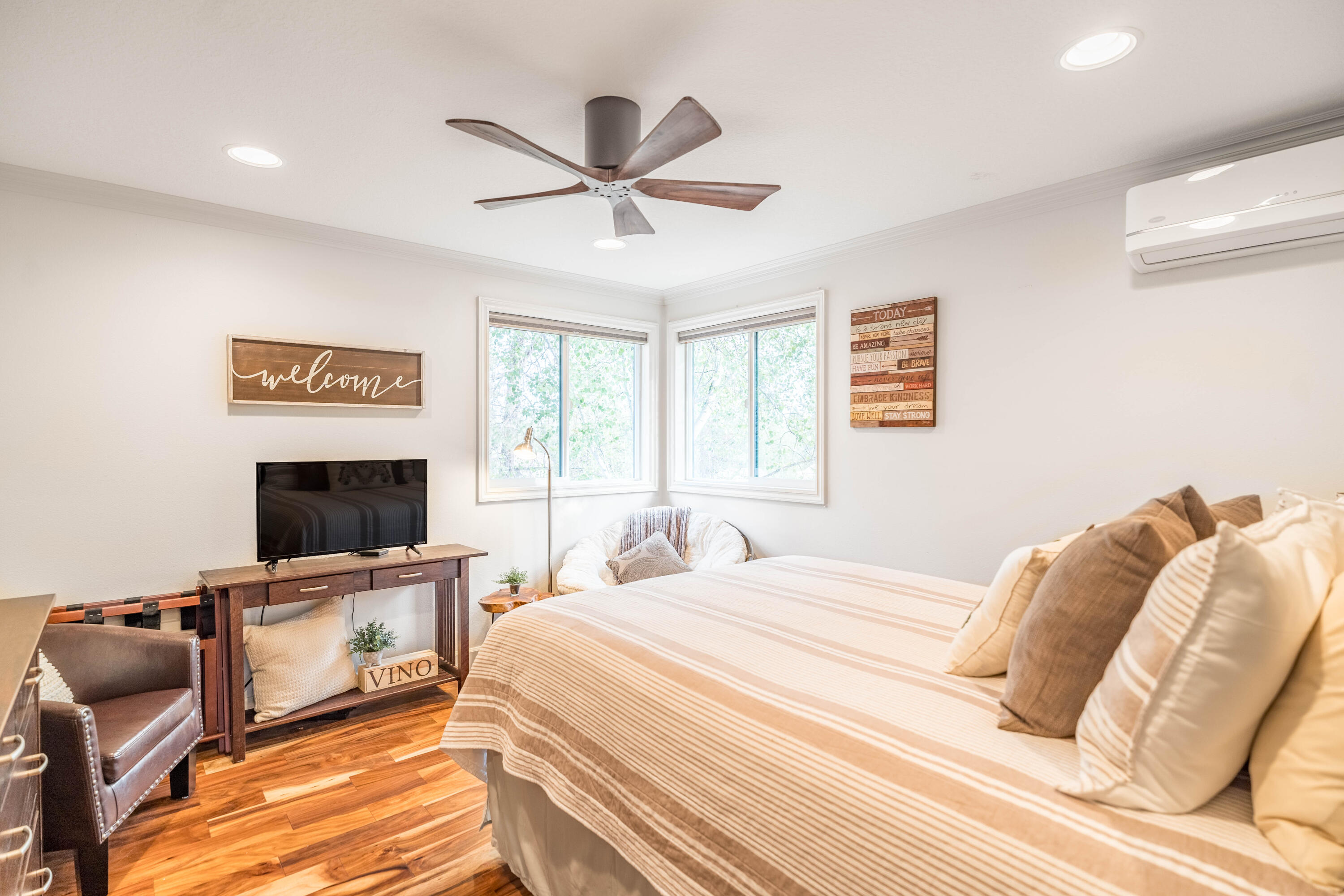 Fairway Crest Village - Residential