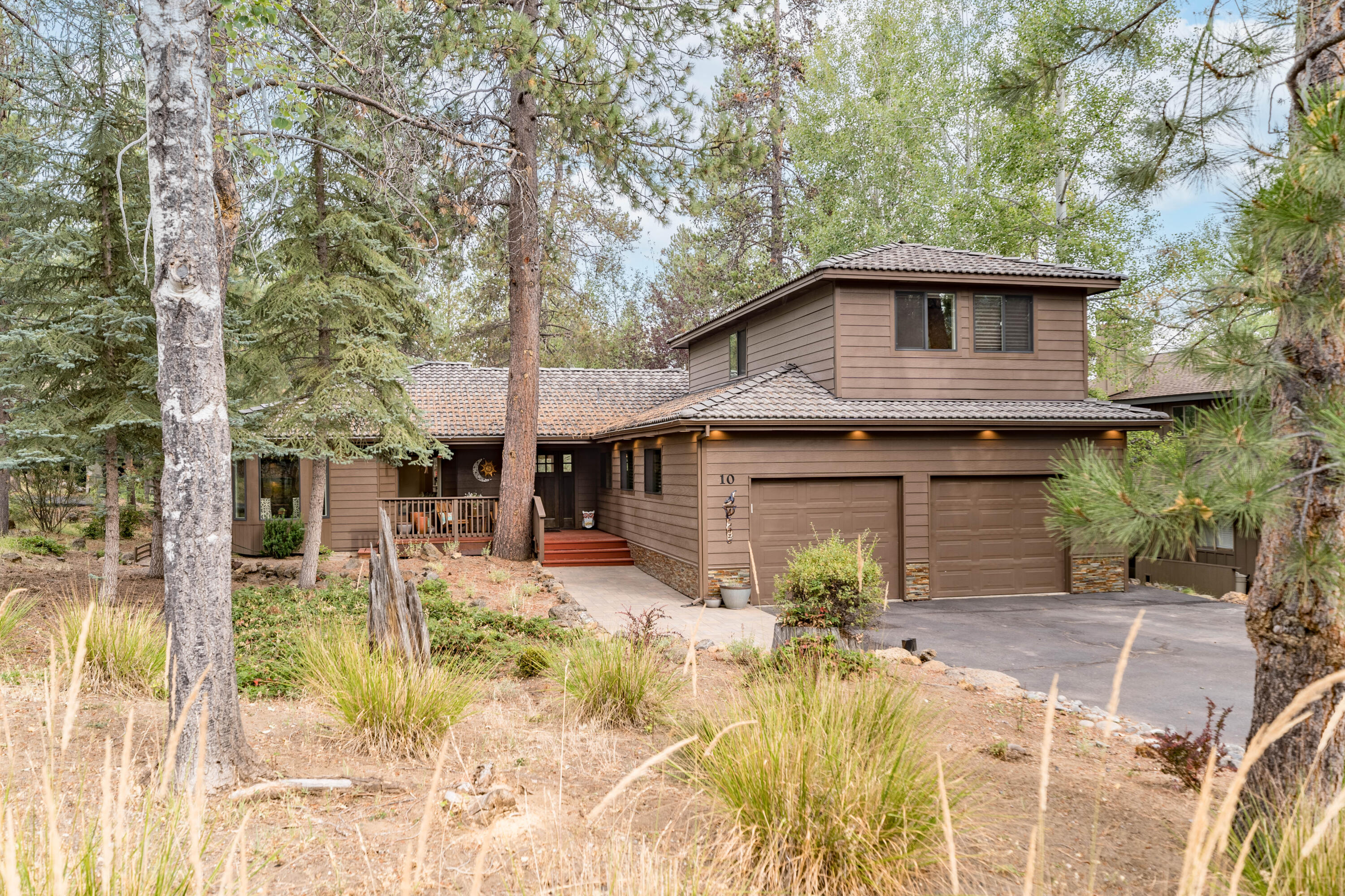 Fairway Crest Village - Residential