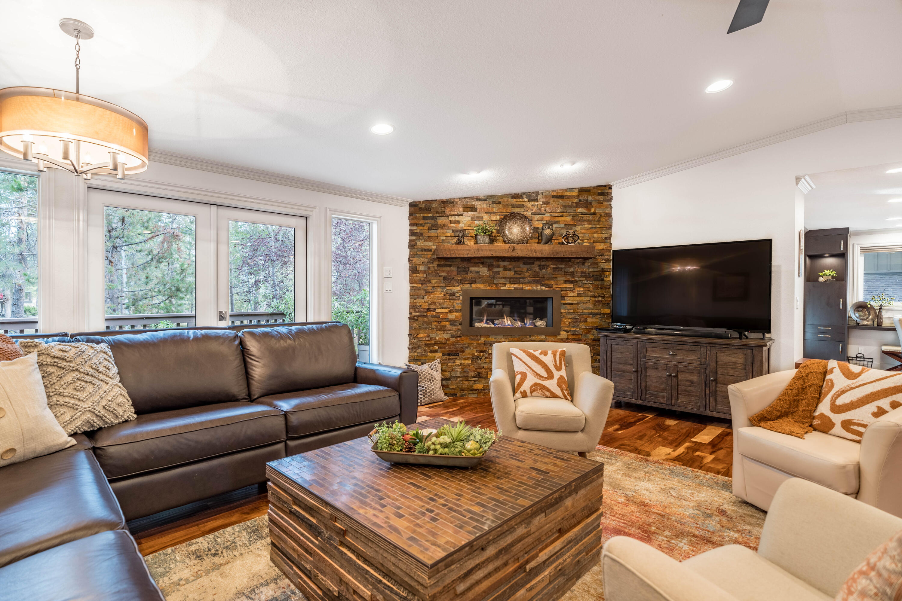 Fairway Crest Village - Residential