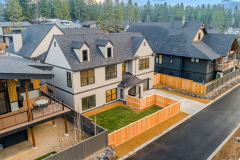 Tiny photo for 2999 NW Polarstar Avenue #45, Bend, OR 97703 (MLS # 220213364)