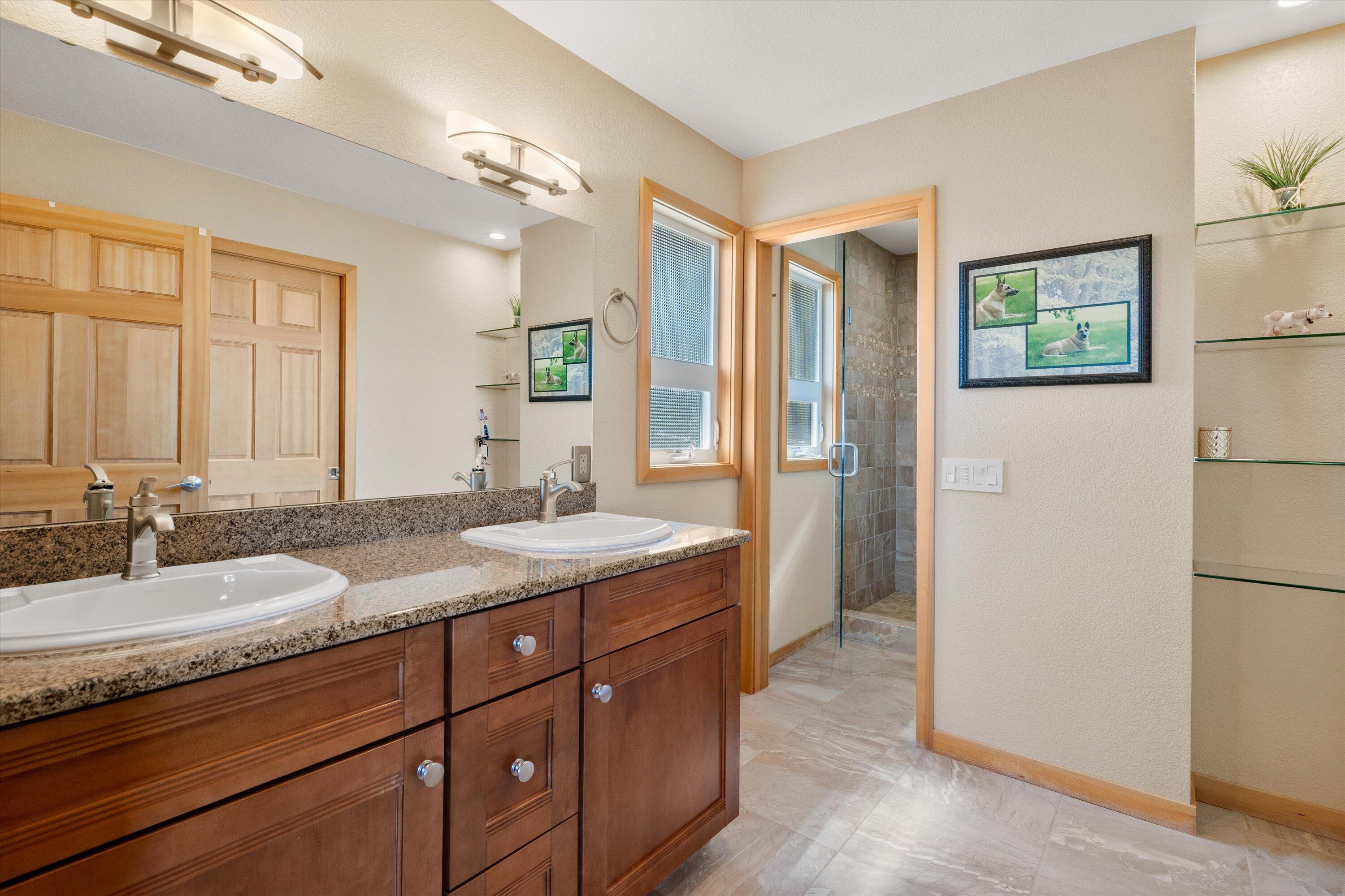 Cinder Butte Est - Residential