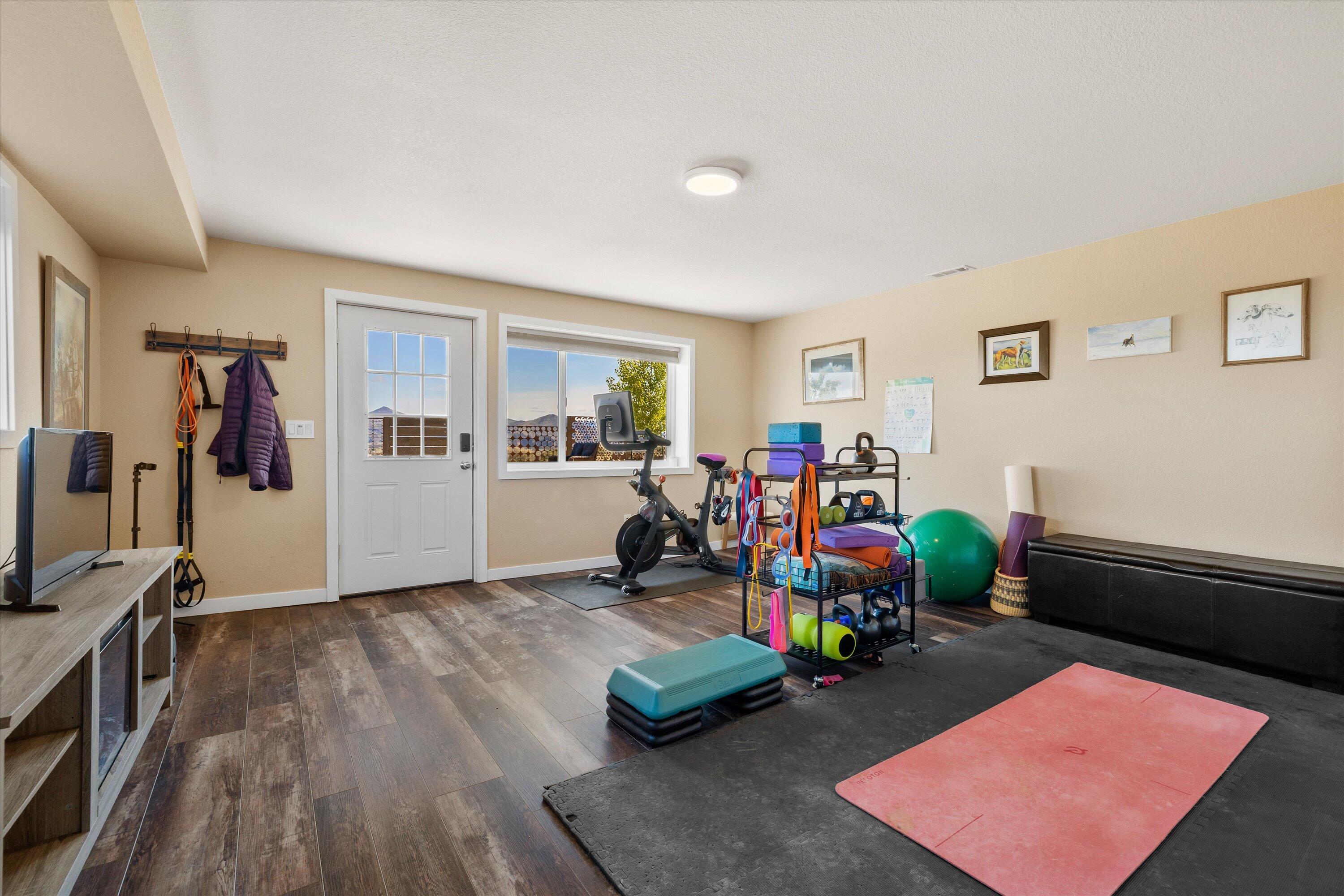 Cinder Butte Est - Residential