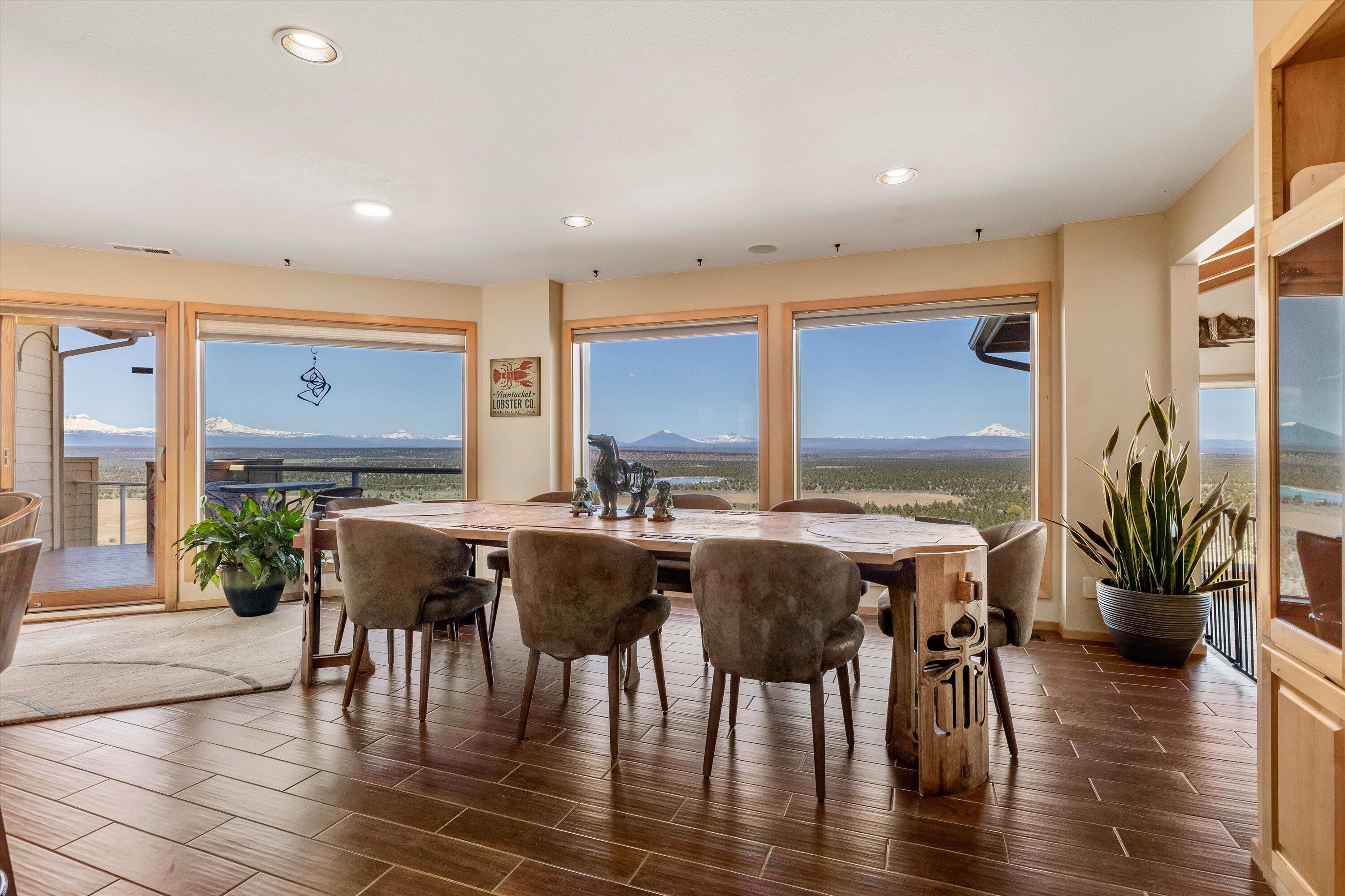 Cinder Butte Est - Residential