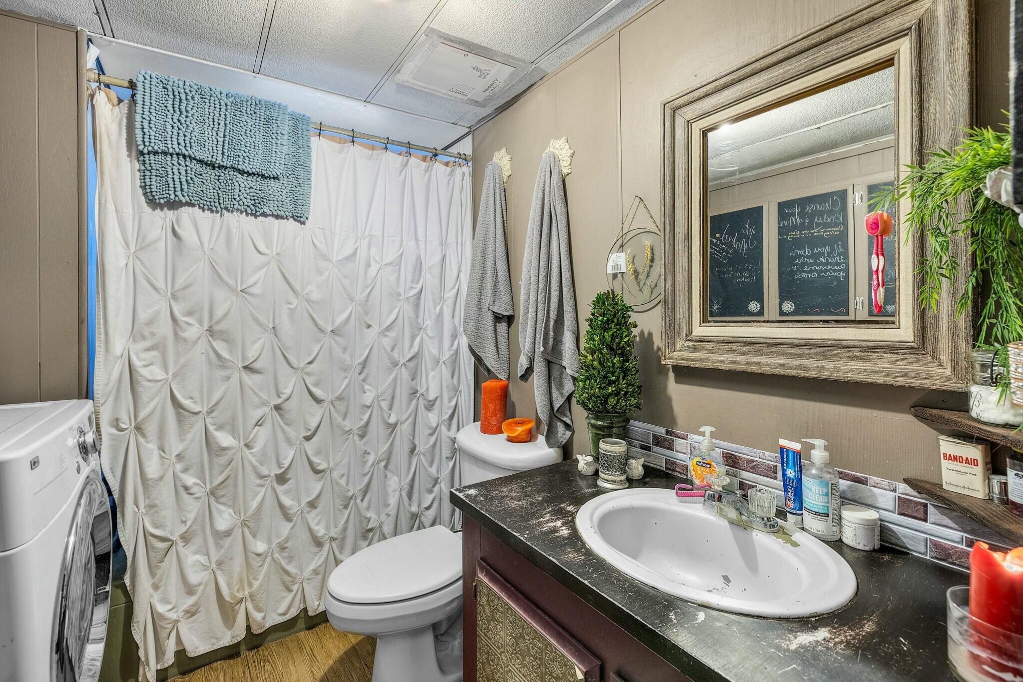 Lake Park Estate - Residential