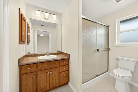 Tiny photo for 1521 SW Kokanee Lane, Grants Pass, OR 97527 (MLS # 220217136)