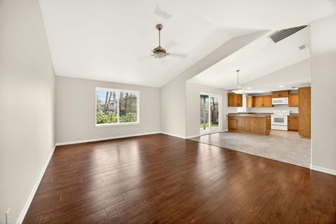 Tiny photo for 1521 SW Kokanee Lane, Grants Pass, OR 97527 (MLS # 220217136)