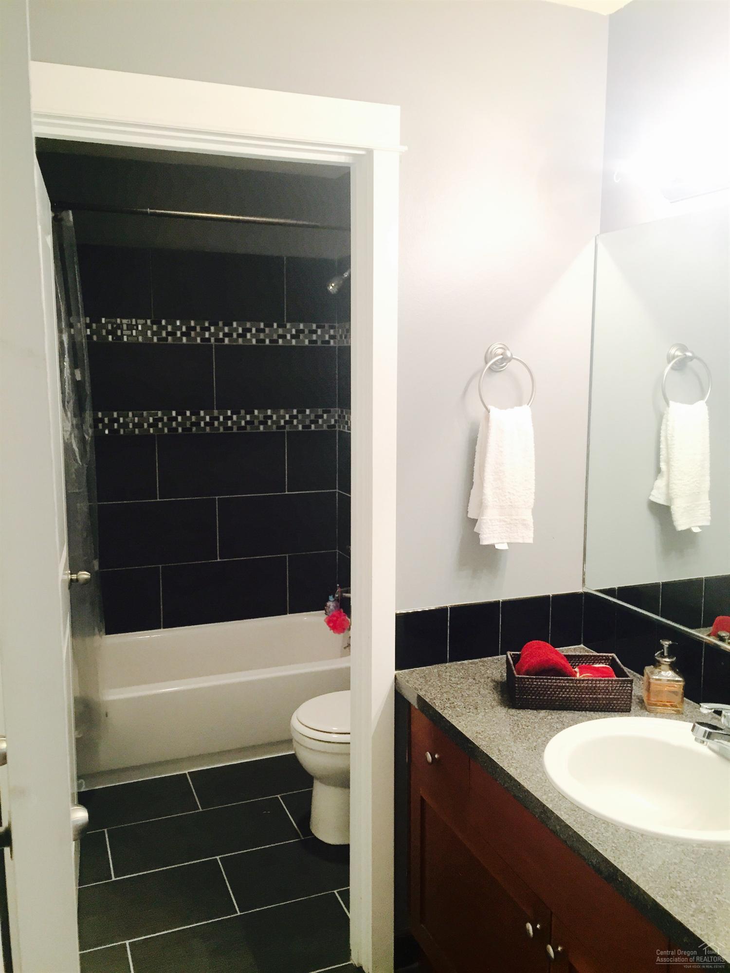 Forrest Commons - Residential