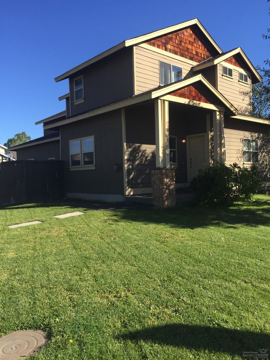 Beautiful custom home on a private corner lot only blocks from a big park! Desirable NW location offers easy access to all parts of town. Home features; open floor plan, hardwood floors, tile counters, vaulted mastr, walk-in closet, great Mtn views, useful loft area, cstm 2 toned int paint w/chair-rail, newer upgraded blinds, fully tiled upgraded gst bath, A/C, new garage door opener w/touch pad entry, fully landscaped w/sprinkler system & fenced back yard, extra parking, oversize garage w/lots of storage.