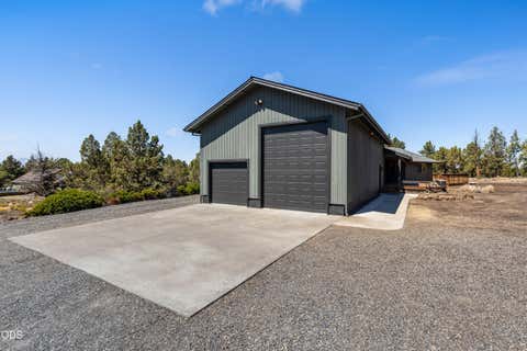 Tiny photo for 64741 Sylvan Loop, Bend, OR 97701 (MLS # 220227313)