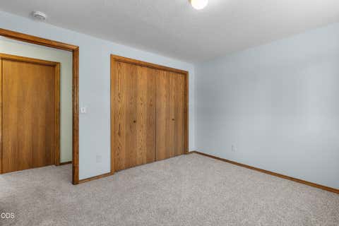 Tiny photo for 64741 Sylvan Loop, Bend, OR 97701 (MLS # 220227313)