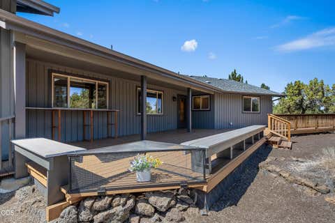 Tiny photo for 64741 Sylvan Loop, Bend, OR 97701 (MLS # 220227313)
