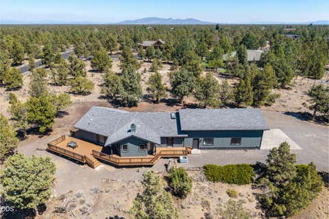 Photo of 64741 Sylvan Loop, Bend, OR 97701 (MLS # 220227313)