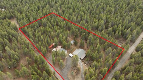 Tiny photo for 15711 Deedon Road, La Pine, OR 97739 (MLS # 220211941)