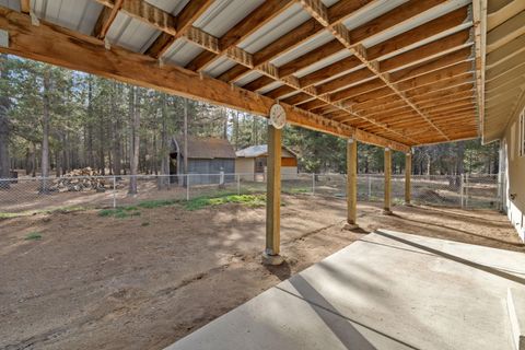 Tiny photo for 15711 Deedon Road, La Pine, OR 97739 (MLS # 220211941)