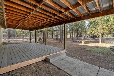 Tiny photo for 15711 Deedon Road, La Pine, OR 97739 (MLS # 220211941)