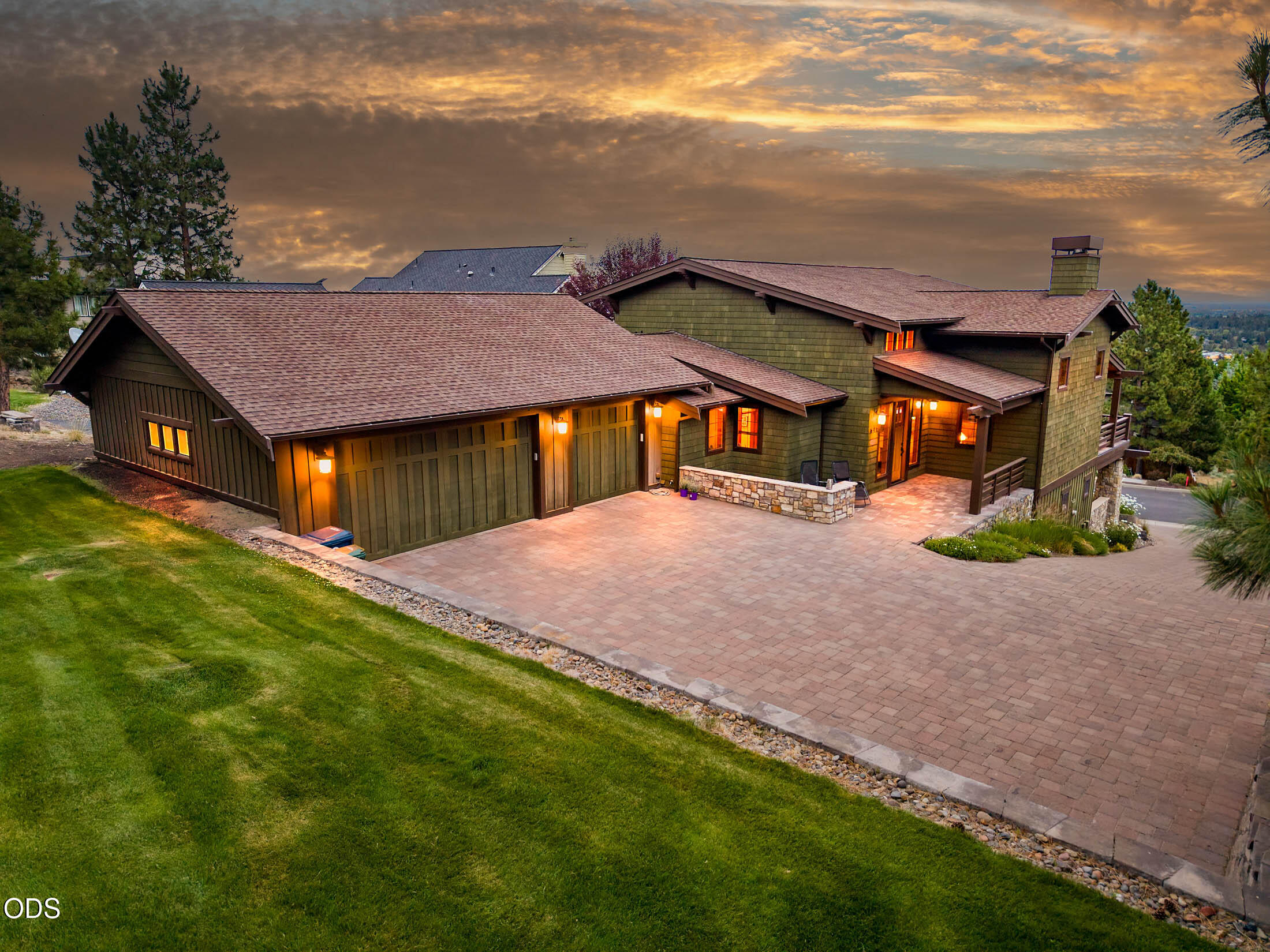 646 NW Powell Butte Loop