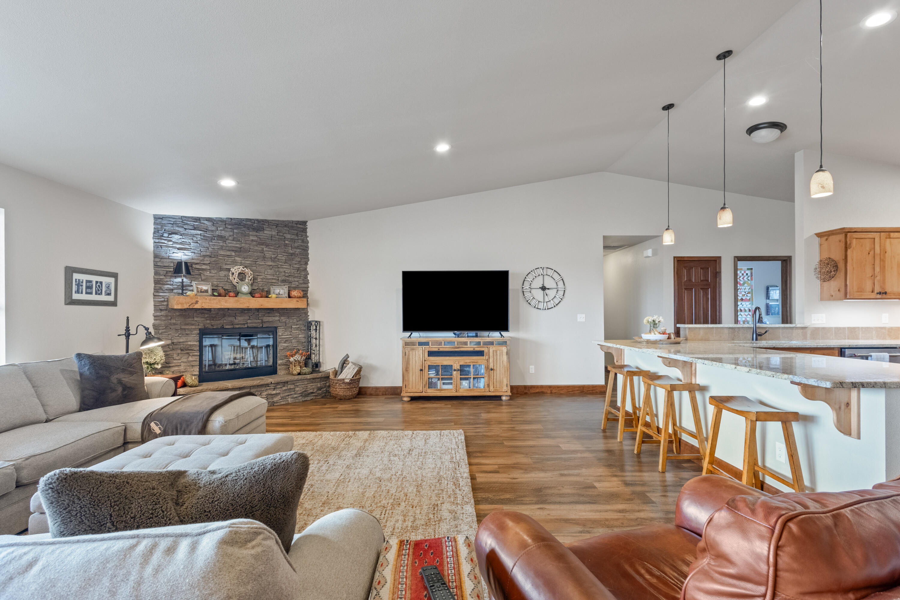 Big Sky Country - Residential