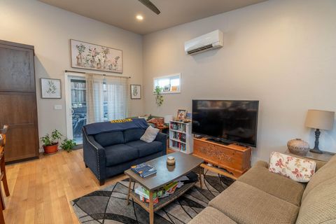 Tiny photo for 566 NE Lafayette Avenue # 1, Bend, OR 97701 (MLS # 220217424)