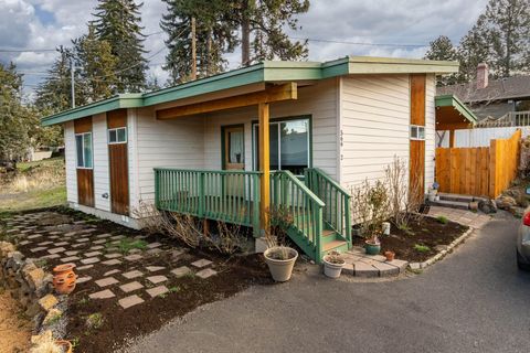 Tiny photo for 566 NE Lafayette Avenue # 1, Bend, OR 97701 (MLS # 220217424)