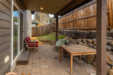 Tiny photo for 566 NE Lafayette Avenue # 1, Bend, OR 97701 (MLS # 220217424)