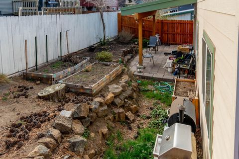 Tiny photo for 566 NE Lafayette Avenue # 1, Bend, OR 97701 (MLS # 220217424)