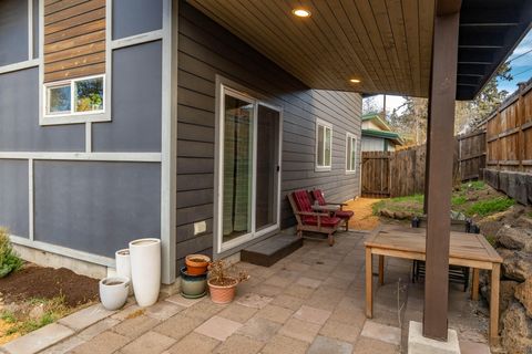 Tiny photo for 566 NE Lafayette Avenue # 1, Bend, OR 97701 (MLS # 220217424)